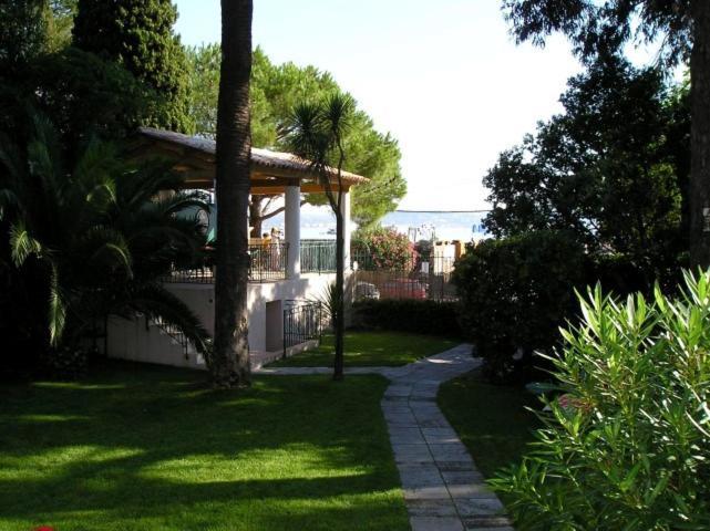 Villa La Brise Теуль-сюр-Мер Экстерьер фото